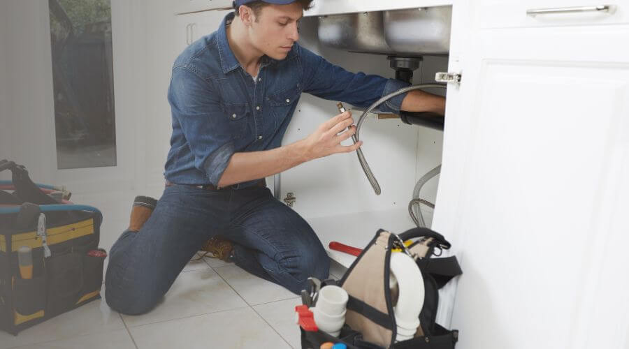 Expert burst pipe repair services in Homer Glen, IL
